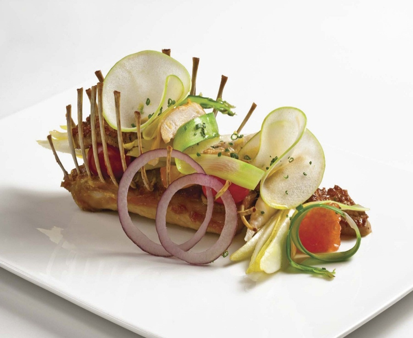 43-سالاد گوشت بره برشته و جگر غاز سرخ شده(یا فوی گرس)