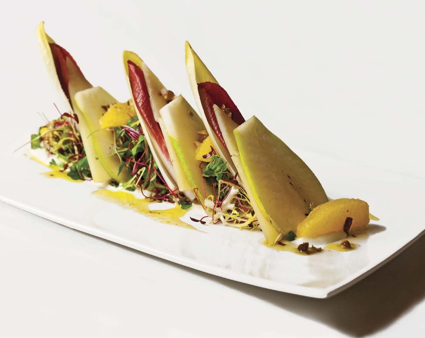 33-سالاد گلابی بارتلت و اندیو