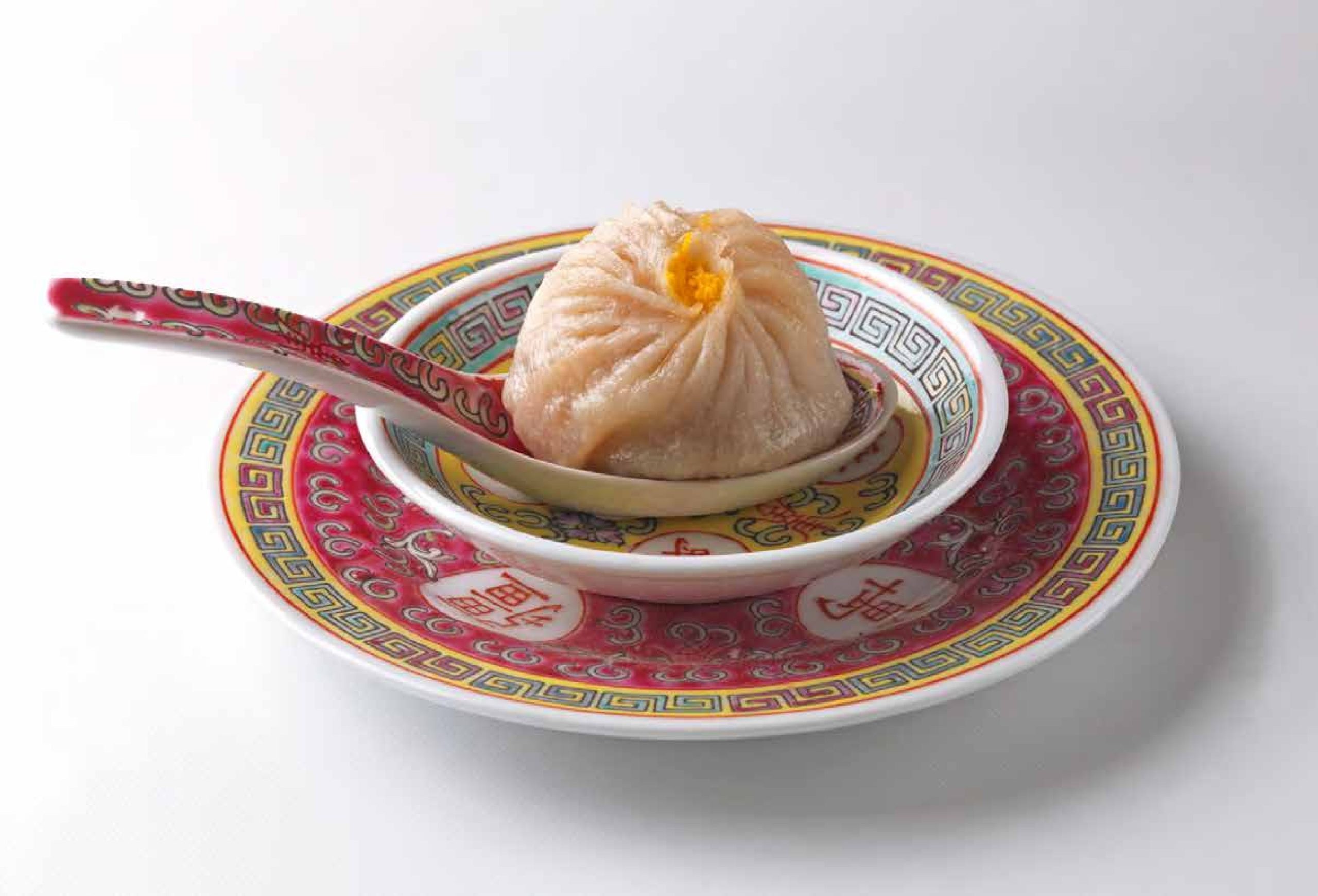 77-دامپلینگ سوپ گوشت شاه میگو آب شیرین (Crab Meat Soup Dumpling)