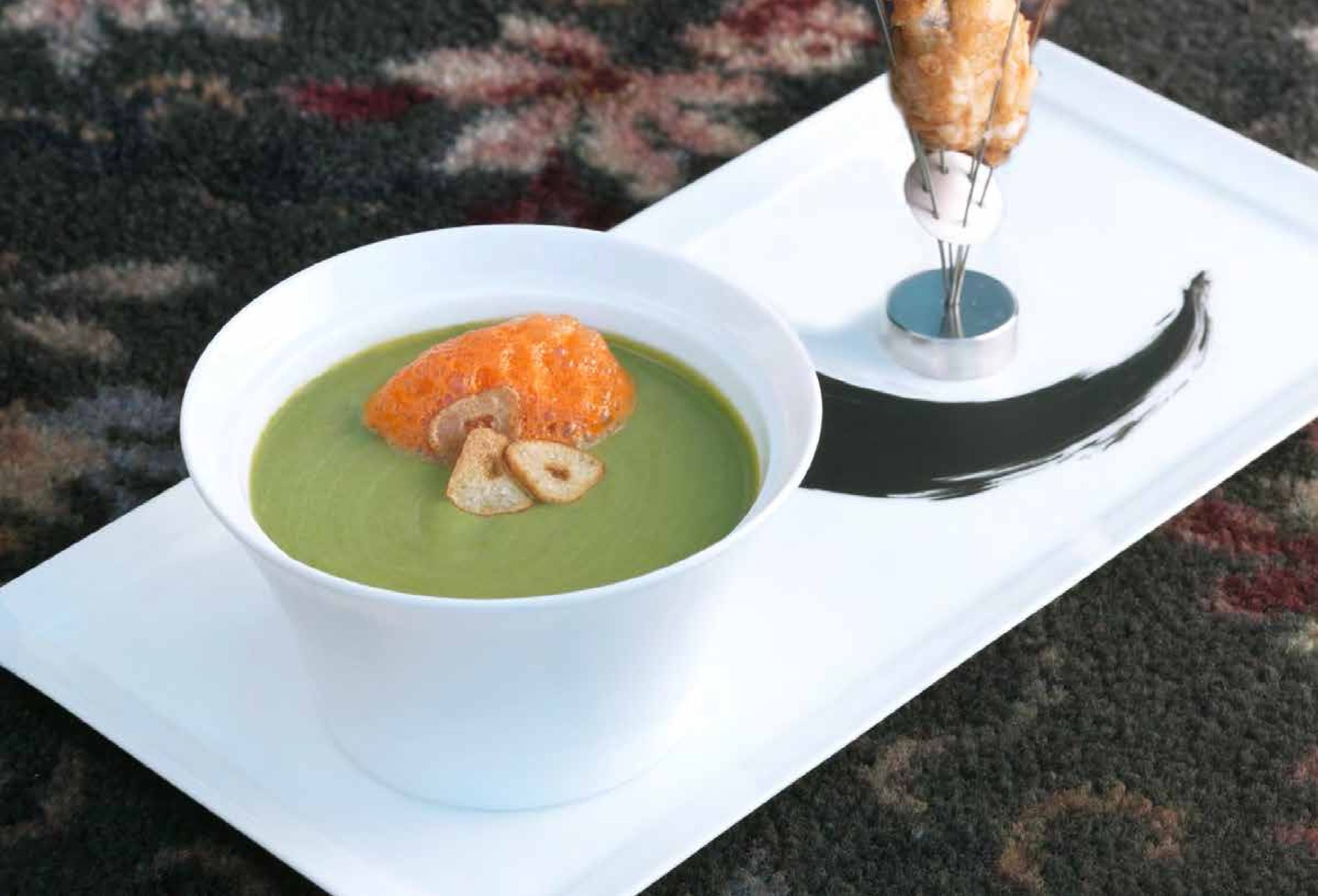 82-سوپ سیر بهاری سبز (Green Spring Garlic Soup)