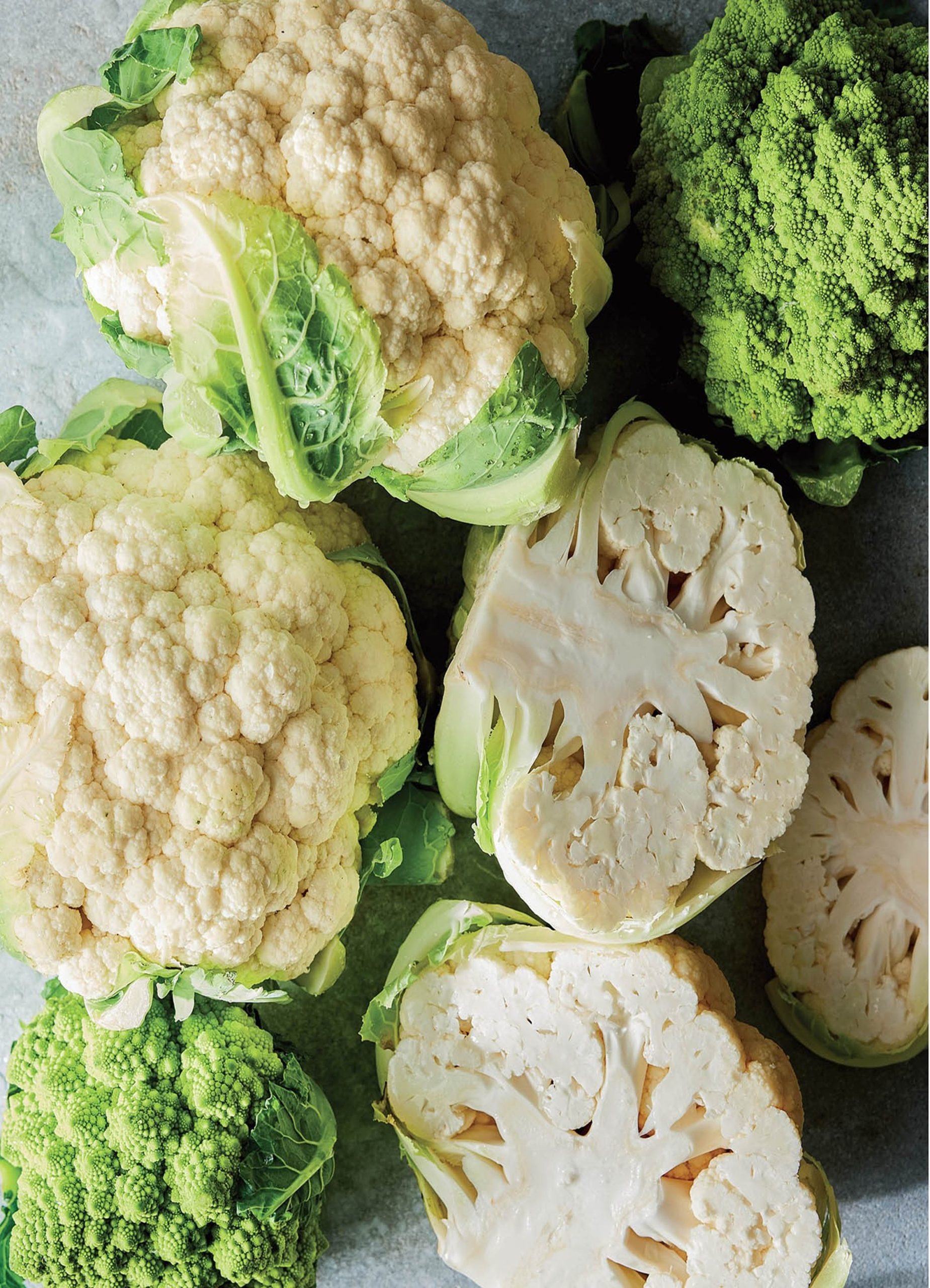  تاکوی گل‌کلم نارگیلی  با سالاد کرمی کلم-سیب